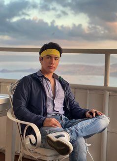 Choi - Acompañantes masculino in Manila Photo 5 of 6