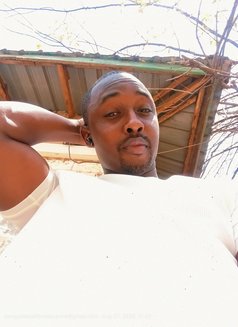 Chomba Dennis - Male escort in Nairobi Photo 19 of 23