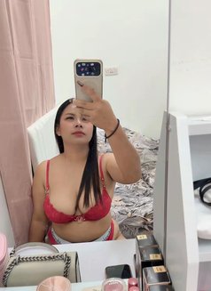 Chompoo Massage Mabela - escort in Muscat Photo 10 of 12