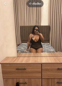 Chompoo New - escort in Riyadh Photo 14 of 14