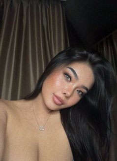 Chon - puta in Pattaya Photo 6 of 6