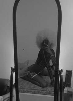 Chopra - Transsexual escort in Nairobi Photo 3 of 4