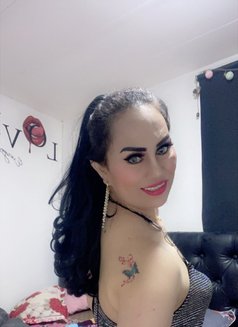 Choseme - Transsexual escort in Ajmān Photo 7 of 16