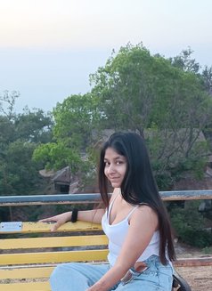 Choti Kaumari - escort in Mumbai Photo 1 of 3