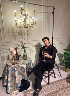 Chris Alejandro Leon - Male escort in Jakarta Photo 2 of 10