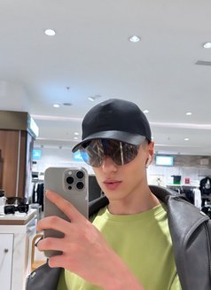 Chris - Male escort in İstanbul Photo 3 of 8