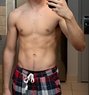 Chris, Boyfriend Experience - Acompañantes masculino in Al Manama Photo 1 of 6