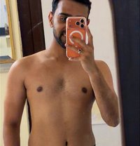 Chris - Acompañantes masculino in Al Manama