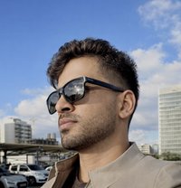 Chris - Male dominatrix in Dubai