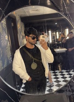 Chris - Male dominatrix in Dubai Photo 3 of 9