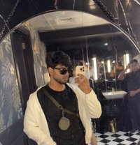 Chris - Male dominatrix in Dubai