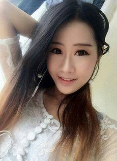 Korea new girl Sanny - escort in Dubai Photo 2 of 5
