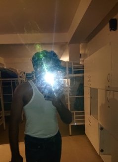CHRIS - Ladies/mom/MILF/couple/vip - Male escort in Colombo Photo 3 of 23