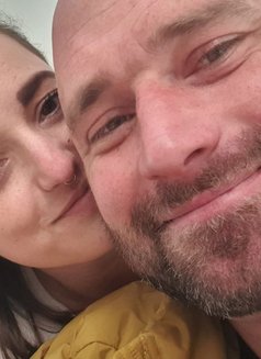 Chris & Mackenzi - Acompañantes masculino in Johannesburg Photo 1 of 5