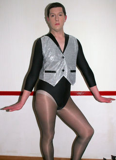 Chris Millett - Transsexual escort in Gillingham Photo 18 of 28