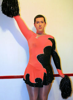 Chris Millett - Transsexual escort in Gillingham Photo 20 of 28