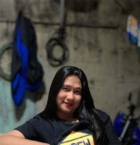 Chrisha - Transsexual escort in Manila