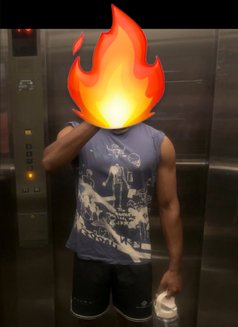 Chriss 1 - Acompañantes masculino in Colombo Photo 4 of 6