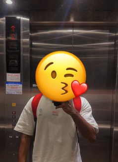 Chriss 1 - Acompañantes masculino in Colombo Photo 6 of 6