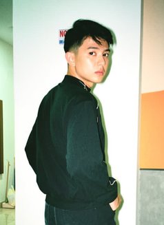 Christ Young Hyper Boy - Male escort in Jakarta Photo 10 of 11