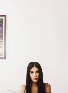 Christi - Transsexual escort in New Delhi Photo 7 of 10