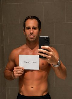Christian - Male escort in London Photo 10 of 11