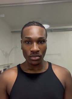 Christian - Male escort in Seoul Photo 2 of 3