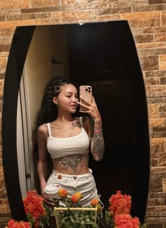 Christina - escort in Mumbai Photo 1 of 8