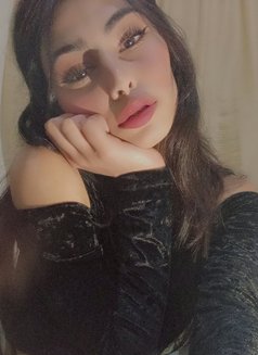 Christina Sexy - puta in Beirut Photo 9 of 10