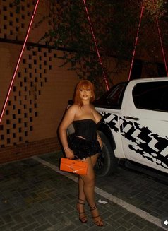 Christine - escort in Conakry Photo 3 of 3