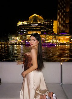 Christine - puta in Bangkok Photo 20 of 21