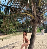 𝗖𝗛𝗥𝗜𝗦𝗧𝗜𝗡𝗘 🤍 - masseuse in Manila