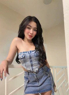 CHRISTINE - escort in Manila Photo 9 of 12