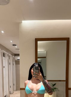 Christine full service - escort in Manila Photo 17 of 29