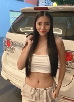 Christine Hot - escort in Bangkok Photo 3 of 12