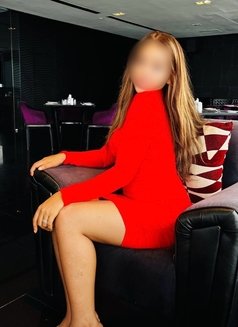 Christine Independent Beautiful GFE - escort in Colombo Photo 27 of 30