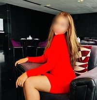 Grace Independent Beautiful GFE - puta in Colombo Photo 2 of 2