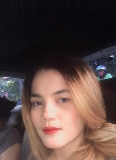 Christine - puta in Jakarta Photo 8 of 19
