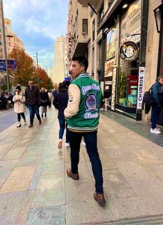 Christopher - Male companion in Nice Photo 9 of 12