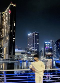 Christopher - Acompañantes masculino in Dubai Photo 10 of 10