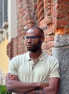 Christopher - Male companion in Milan Photo 4 of 16