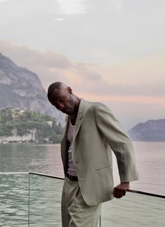 Christopher - Male companion in Milan Photo 14 of 16