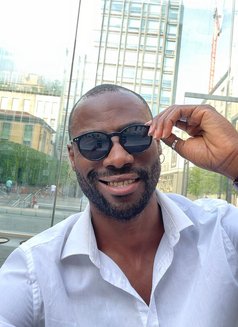 Christopher - Male companion in Milan Photo 14 of 20