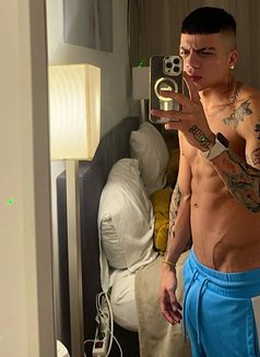 Christopjer - Male escort in Malta Photo 2 of 3