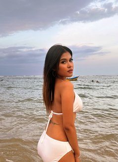 Christy - escort in Bali Photo 14 of 18