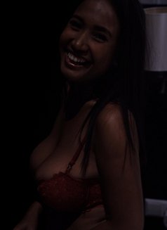 Christy new arrived (orchard) - escort in Singapore Photo 4 of 14