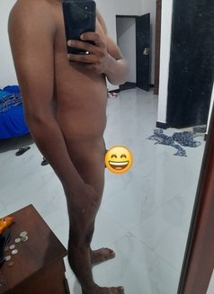 Pawan for Your Service - Male escort in Colombo Photo 1 of 1