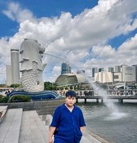 Edward - Male escort in Hamilton, Canada
