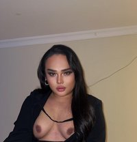 Hard cock good sex Runu massagej gel - Transsexual escort in Al Manama