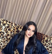 chubby both Hard cock Mistress - Acompañantes transexual in Al Manama Photo 1 of 15